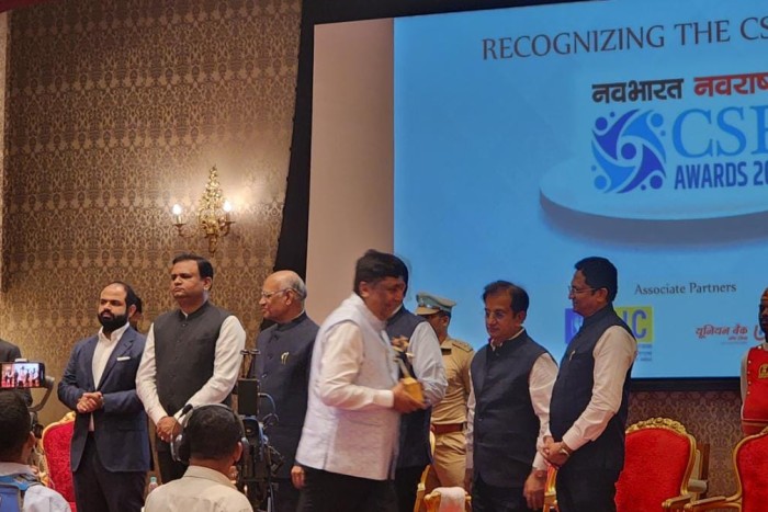 Shri. Jitendre Mehta President CREDAI MCHI THANE received CSR Award
